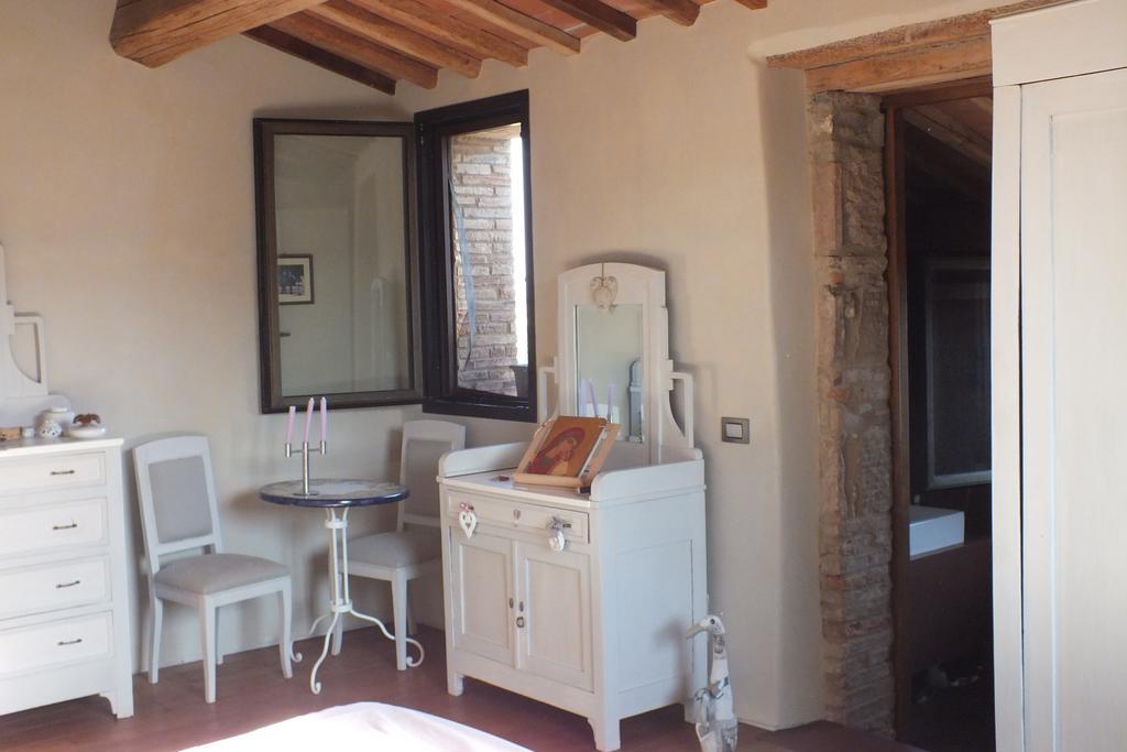 Casetta Dell'Uliveto Macchiascandona Quarto foto