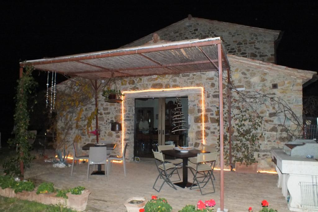 Casetta Dell'Uliveto Macchiascandona Exterior foto